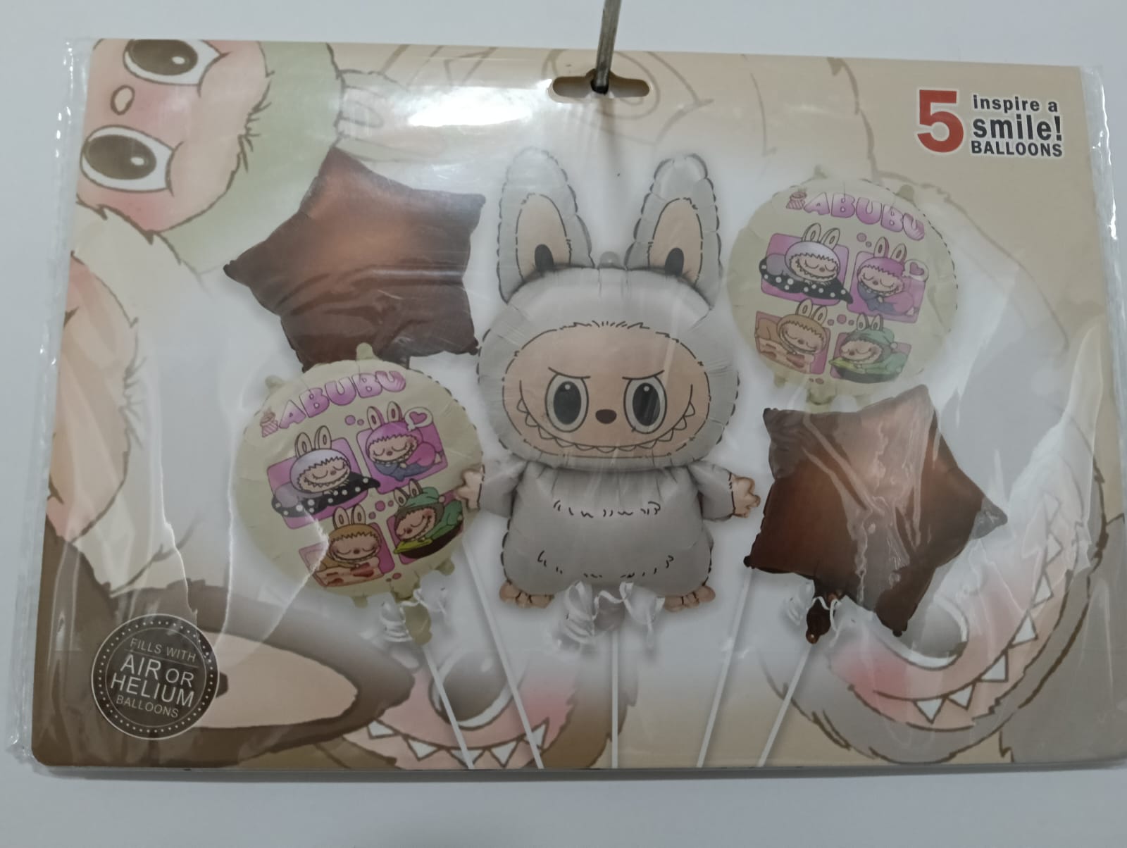 LABUBU BLANCO SET 5 GLOBOS METÁLICOS