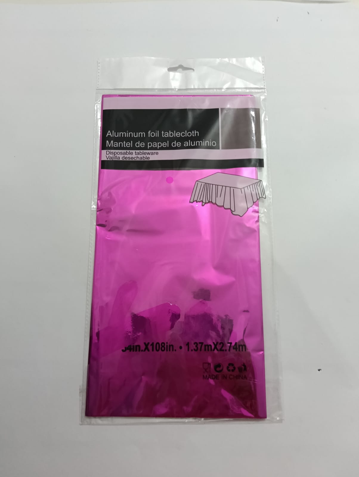 MANTEL   ROSA FUERTE METÁLICO (137CMX274CM)